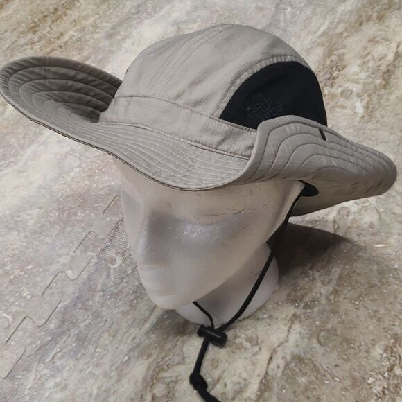 EASTERN MOUNTAN SPORTS BUSH HAT SIZE S/M - Picture 1 of 4